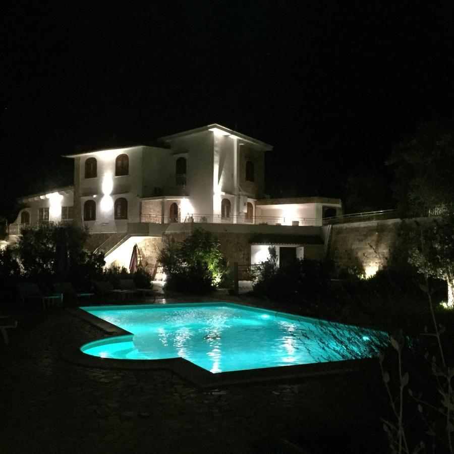 Tenuta Cardinale Manduria Buitenkant foto